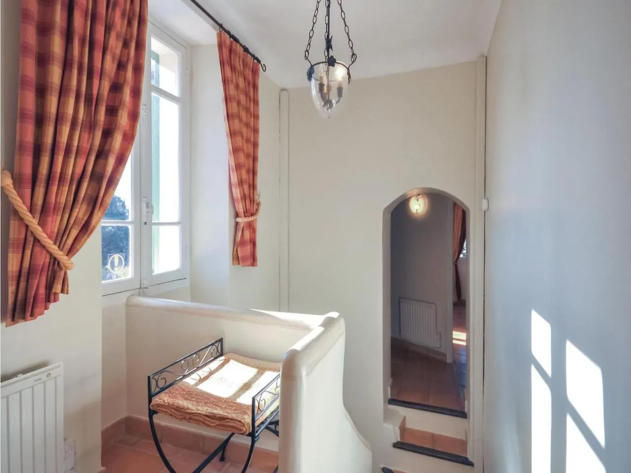 Gorgeous Home In Cabris With Wifi